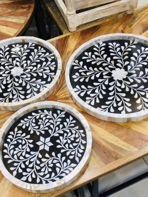 Beautiful Round Black Bone Inlay Tray | Manufacturing