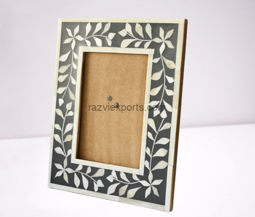 Beautiful black and white bone inlay picture frame 18.2% 0ff