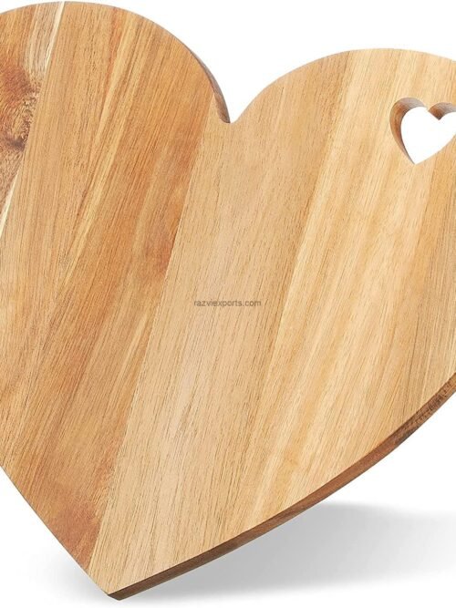 heart shape wooden cheese board by Razvi Exports