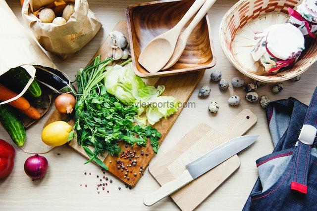 best wooden kitchen gadgets