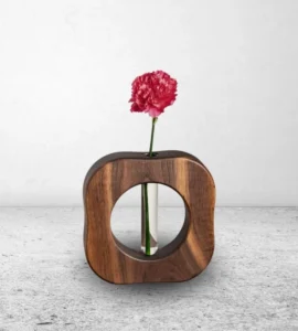 wood flower vase manufacturer Razvi Exports