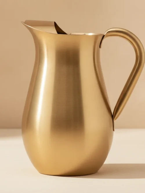 plain copper jug with handle 1.25 litre made from 99%+ pure copper